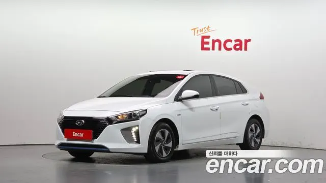 HYUNDAI IONIQ HYBRID 2017