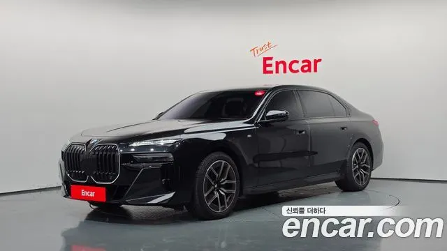 BMW 7 SERIES 2025