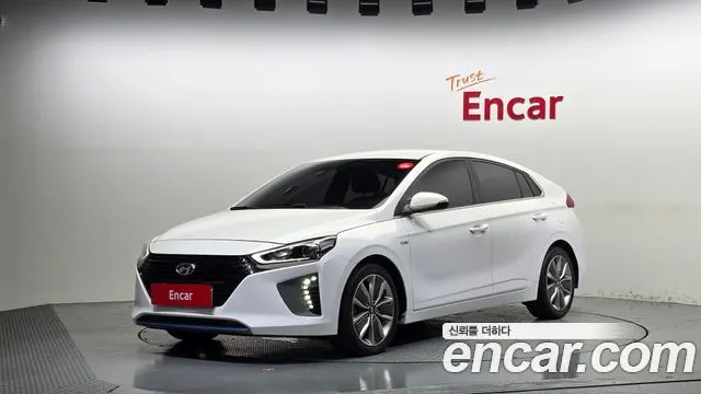 HYUNDAI IONIQ HYBRID 2016