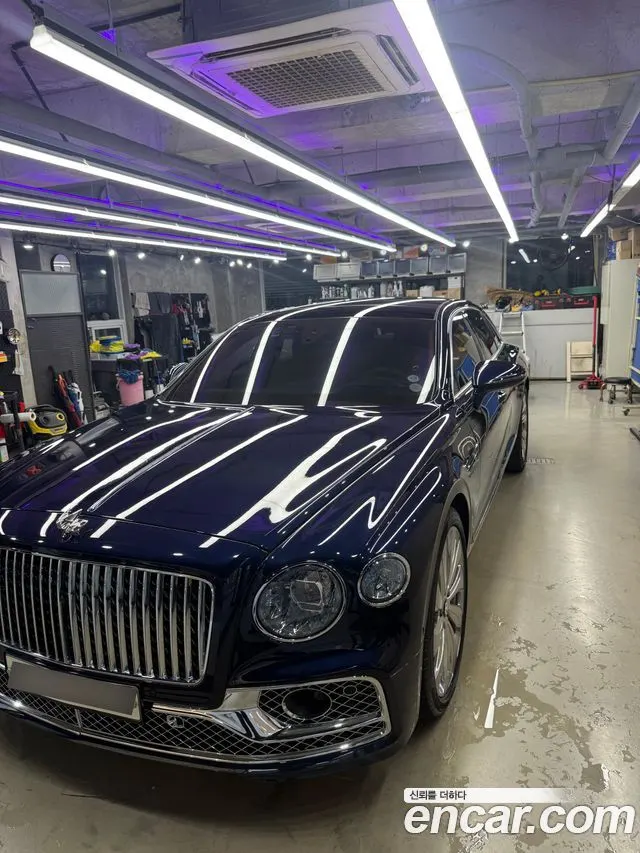 BENTLEY FLYING SPUR — из Кореи под ключ