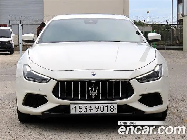 MASERATI GHIBLI — из Кореи под ключ