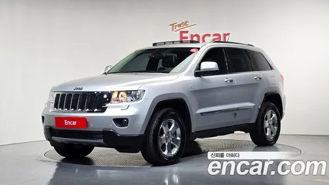 JEEP GRAND CHEROKEE — из Кореи под ключ