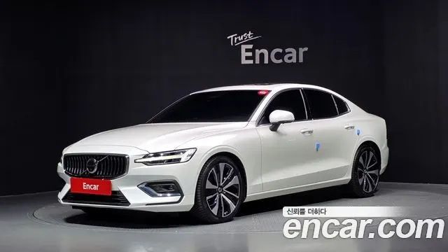 VOLVO S60 — из Кореи под ключ