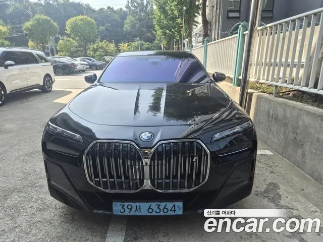 BMW I7 2024