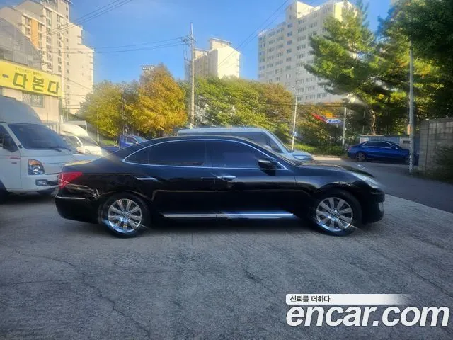 HYUNDAI EQUUS 2012