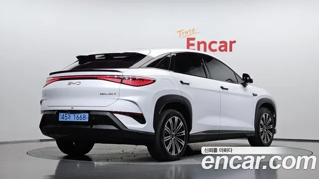 BYD SEALION 7 2027