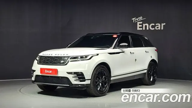 LAND ROVER RANGE ROVER VELAR 2026