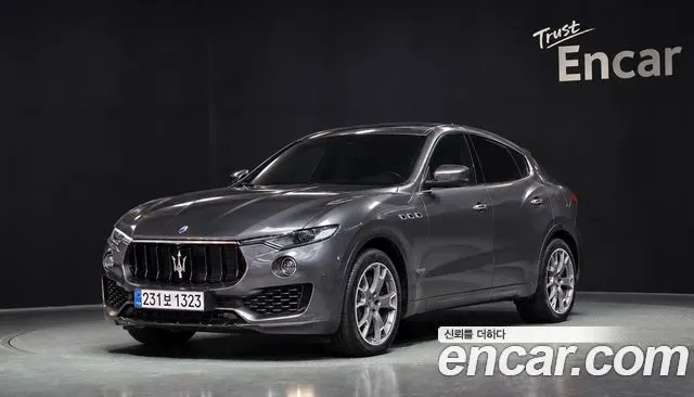 MASERATI LEVANTE 2017