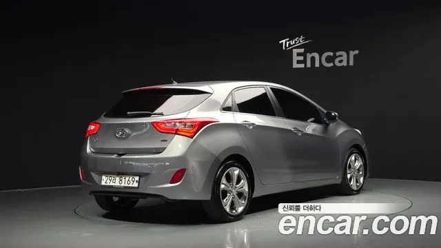 HYUNDAI I30 2012