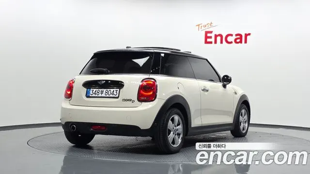 MINI COOPER D 2018