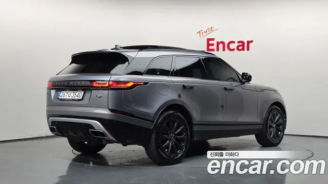 LAND ROVER RANGE ROVER VELAR 2021