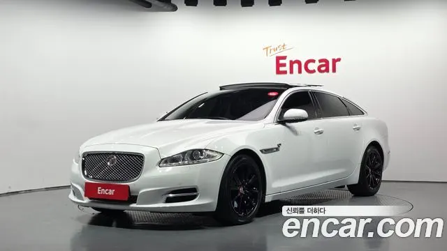 JAGUAR XJ 2015
