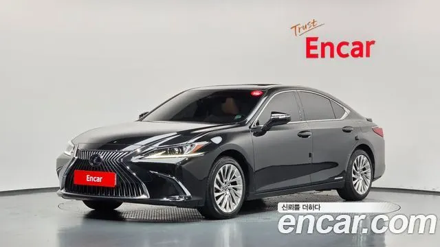 LEXUS ES300H — из Кореи под ключ