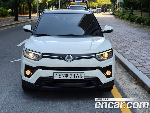 KGM VERY NEW TIVOLI 2021