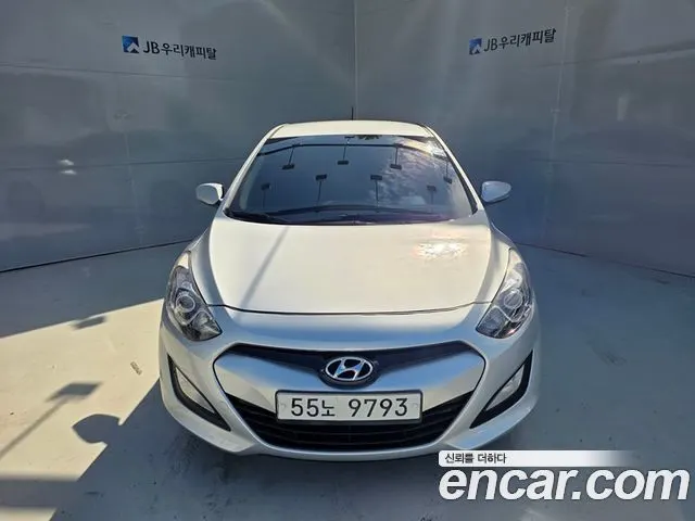 HYUNDAI I30 2012