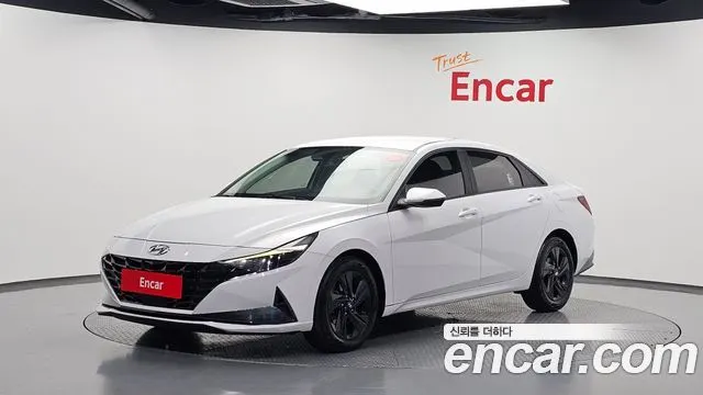 HYUNDAI AVANTE HYBRID — из Кореи под ключ