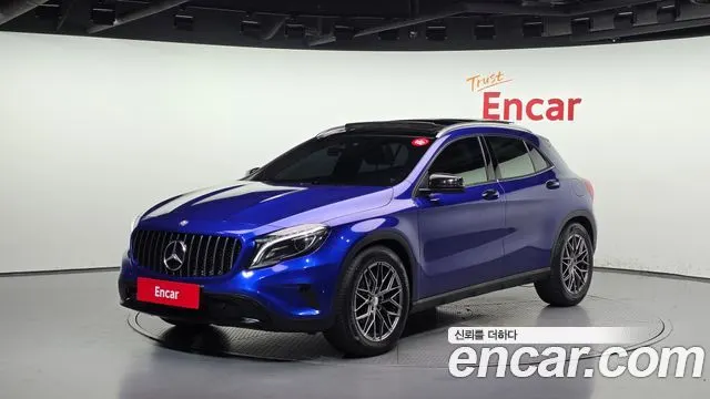 MERCEDES-BENZ GLA-CLASS X156 2016