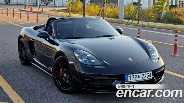 PORSCHE 718 BOXSTER 2019