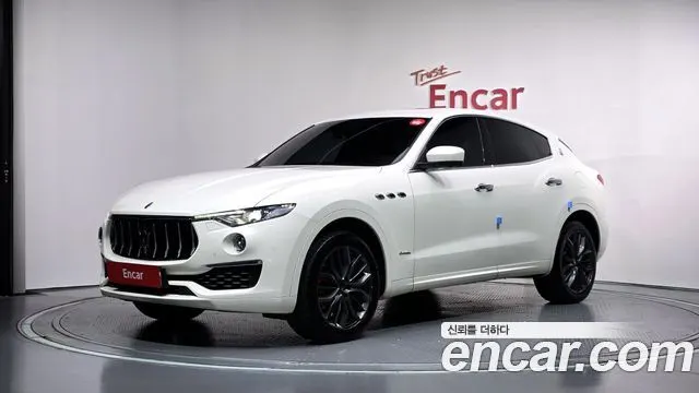MASERATI LEVANTE 2019