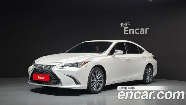 LEXUS ES300H — из Кореи под ключ