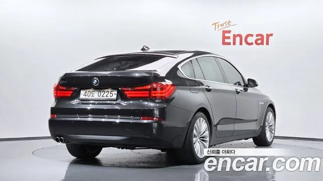 BMW 5 SERIES GT 2016