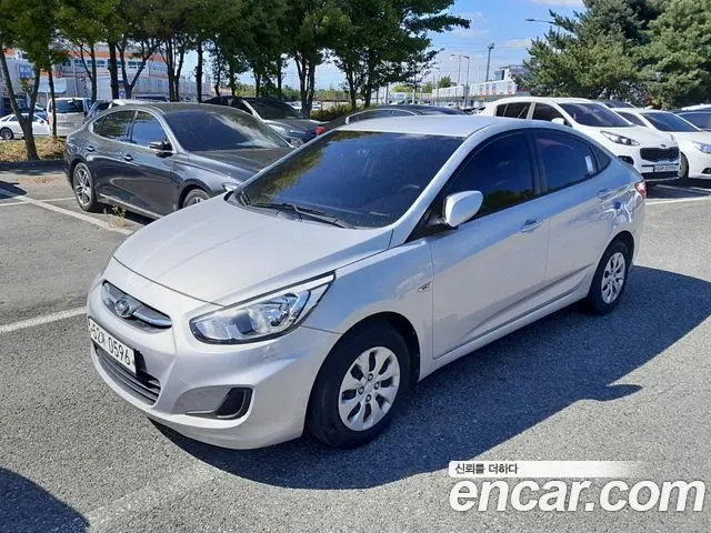 HYUNDAI ACCENT 2017