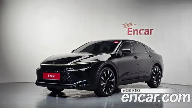 TOYOTA CROWN CROSSOVER 2026