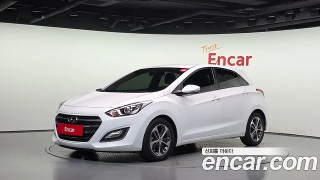 HYUNDAI I30 2016