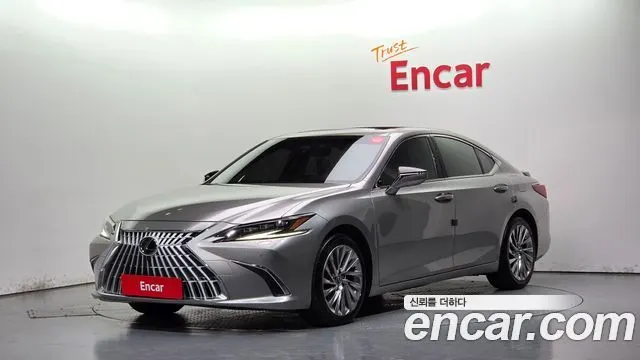LEXUS ES300H — из Кореи под ключ