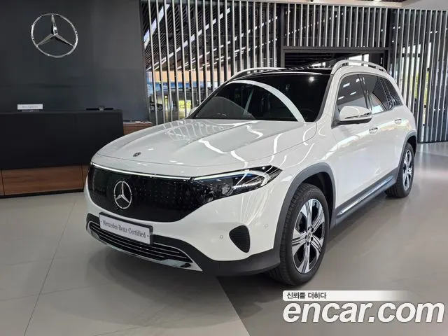 MERCEDES-BENZ EQB X243 2026