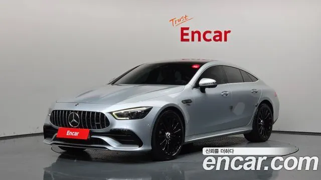 MERCEDES-BENZ AMG GT 2019