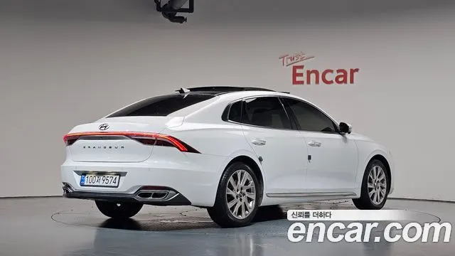 HYUNDAI GRANDEUR HYBRID — из Кореи под ключ