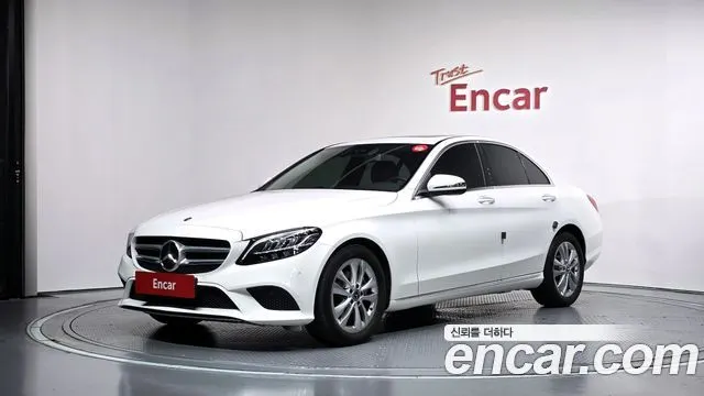 MERCEDES-BENZ C-CLASS W205 2019