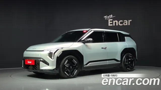 KIA EV3 2025