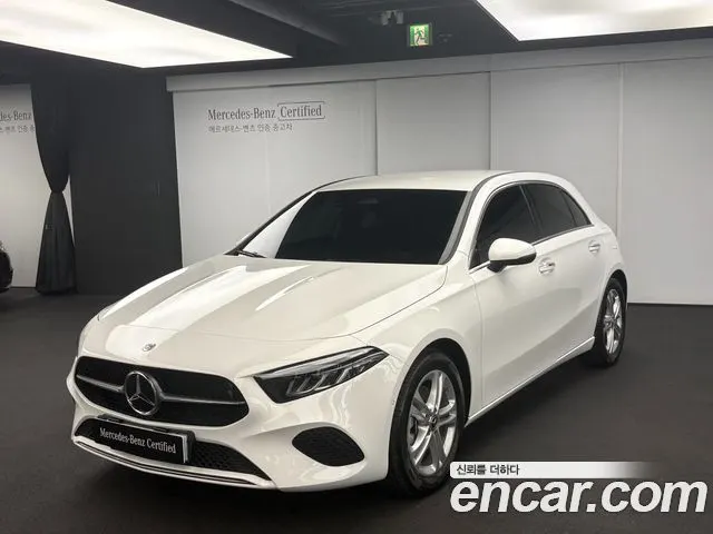 MERCEDES-BENZ A-CLASS W177 2026