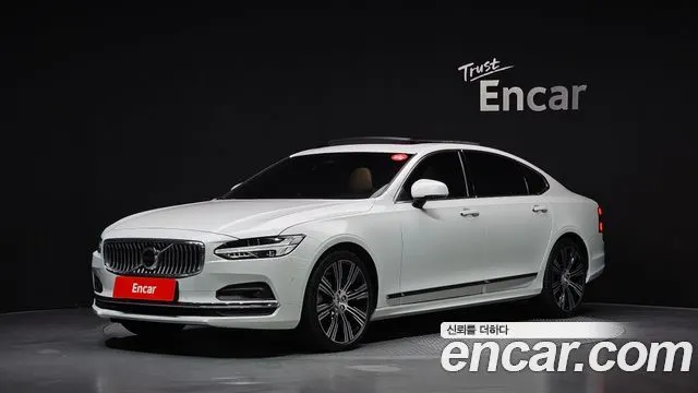 VOLVO S90 2022