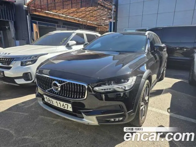 VOLVO V90 CROSS COUNTRY — из Кореи под ключ