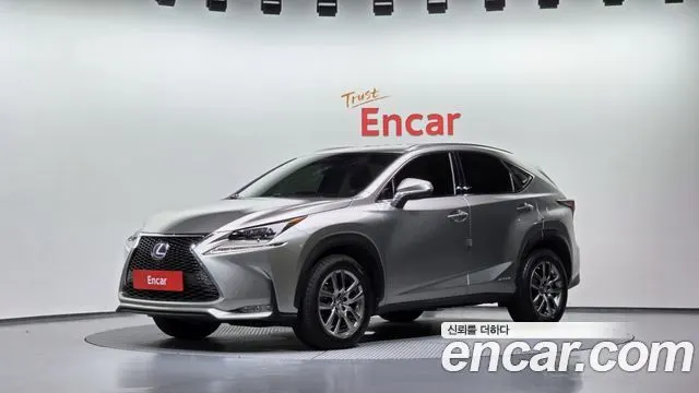 LEXUS NX300H 2017