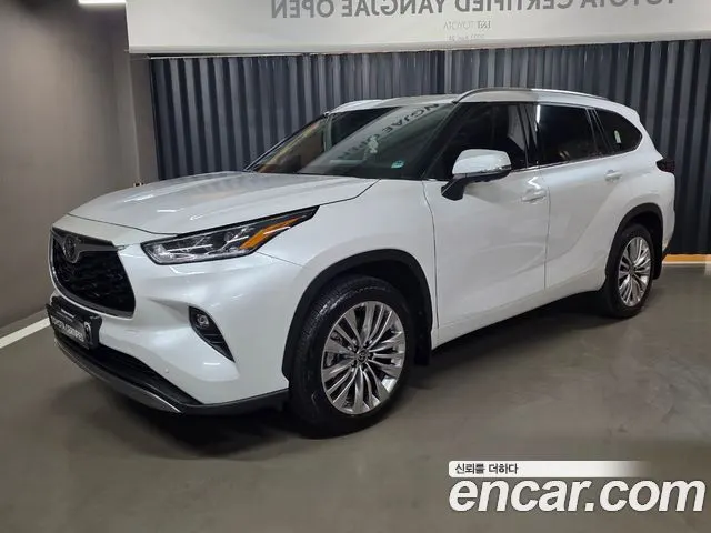TOYOTA HIGHLANDER 2025