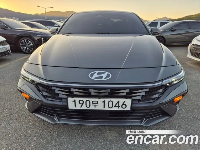 HYUNDAI AVANTE HYBRID — из Кореи под ключ