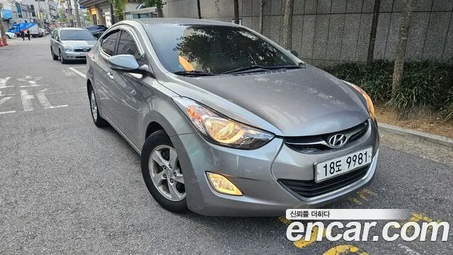 HYUNDAI AVANTE — из Кореи под ключ