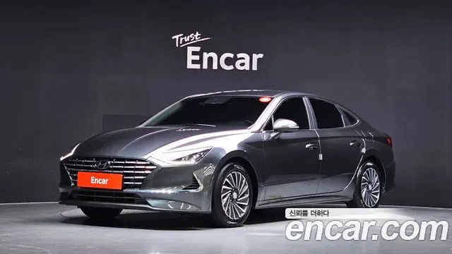 HYUNDAI SONATA HYBRID 2023