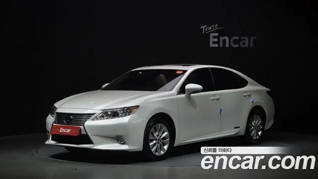 LEXUS ES300H 2013