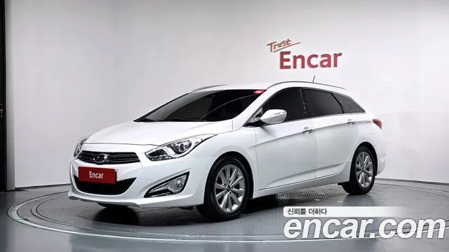 HYUNDAI I40 2012