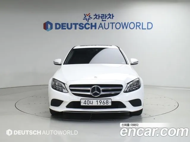 MERCEDES-BENZ C-CLASS W205 2019