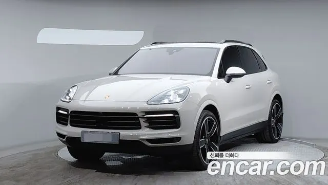 PORSCHE CAYENNE 2023