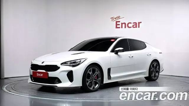 KIA STINGER 2019