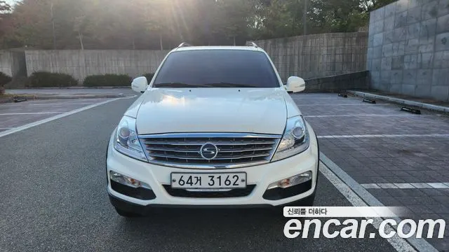KGM REXTON W 2013