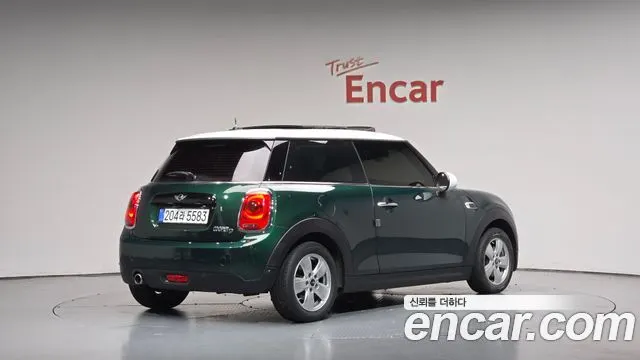 MINI COOPER D 2017
