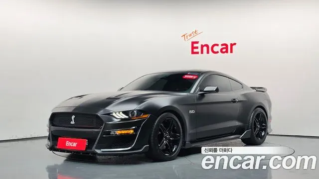 FORD MUSTANG 2020